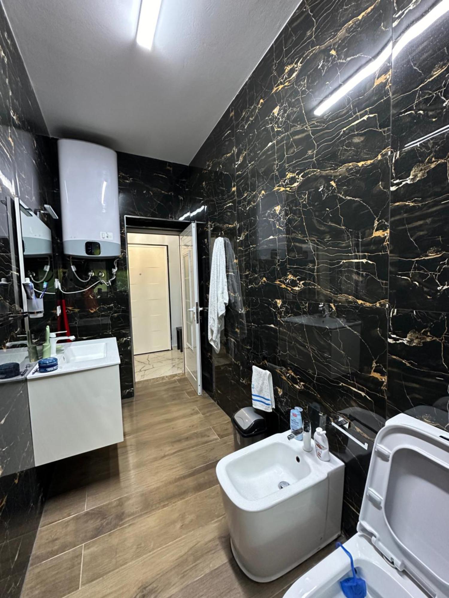The Luxe 22 Leilighet